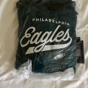 NWT women’s Philadelphia Eagles Hoodie